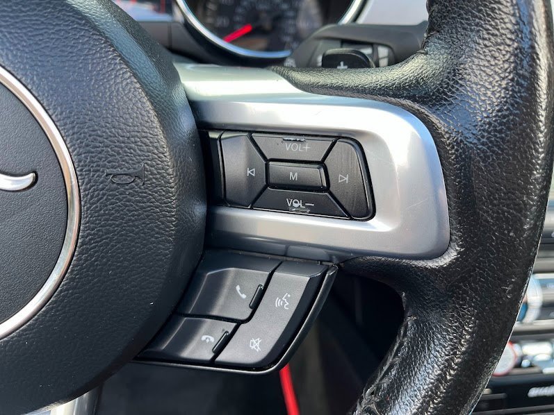 Used 2016 Ford Mustang Premium image 15