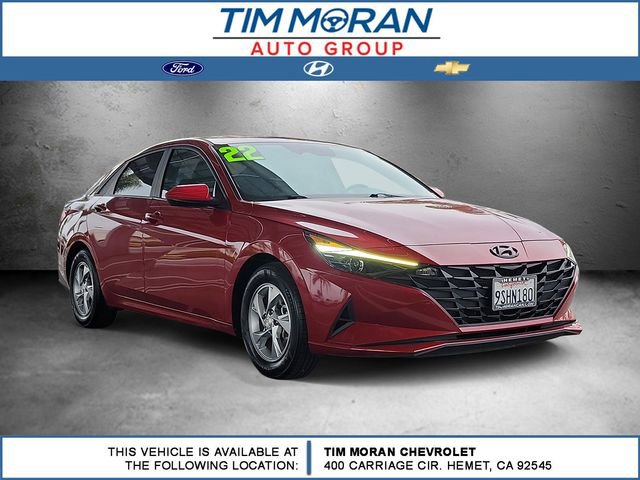 Used 2022 Hyundai Elantra SE FWD image 1