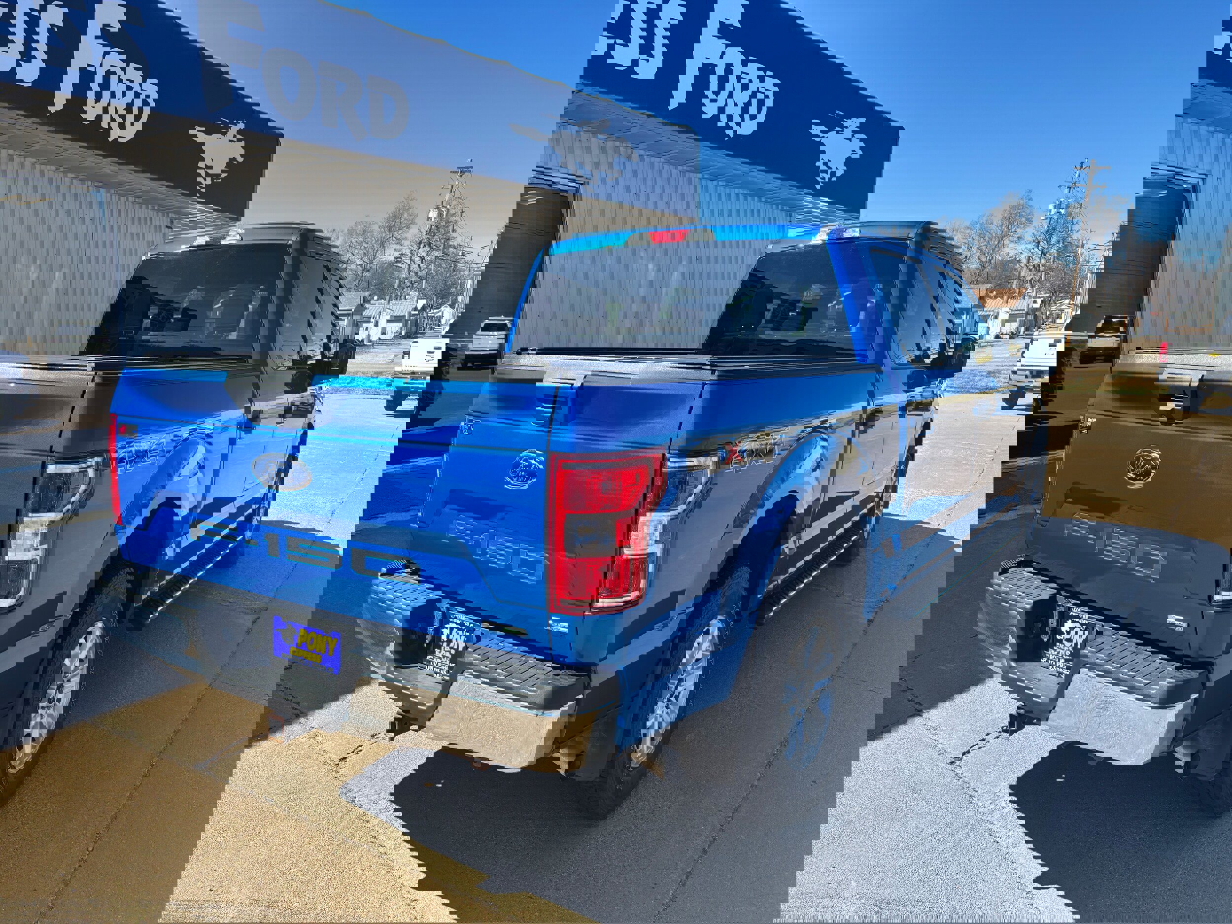 Used 2020 Ford F150 XLT image 3