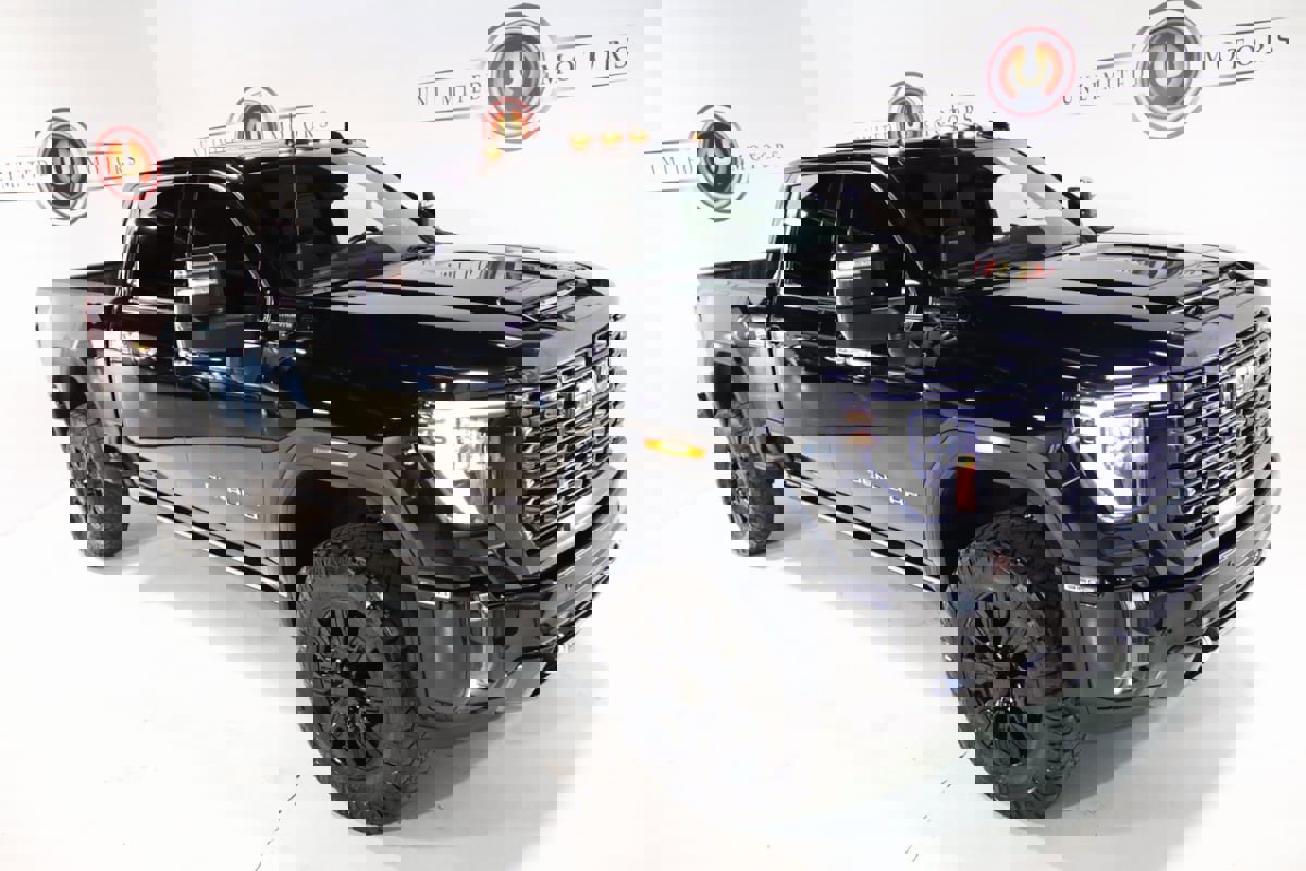 Used 2024 GMC Sierra 3500 Denali Ultimate image 8