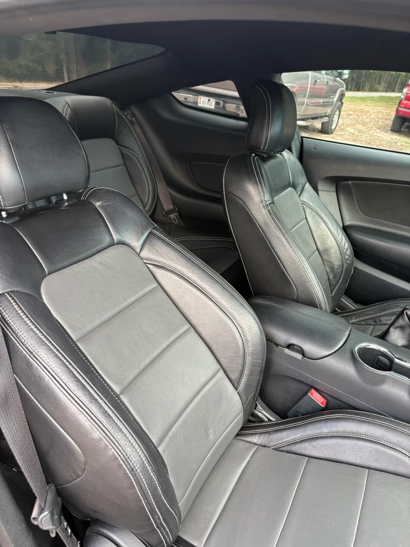 Used 2015 Ford Mustang GT w/ GT Performance Package RWD image 33