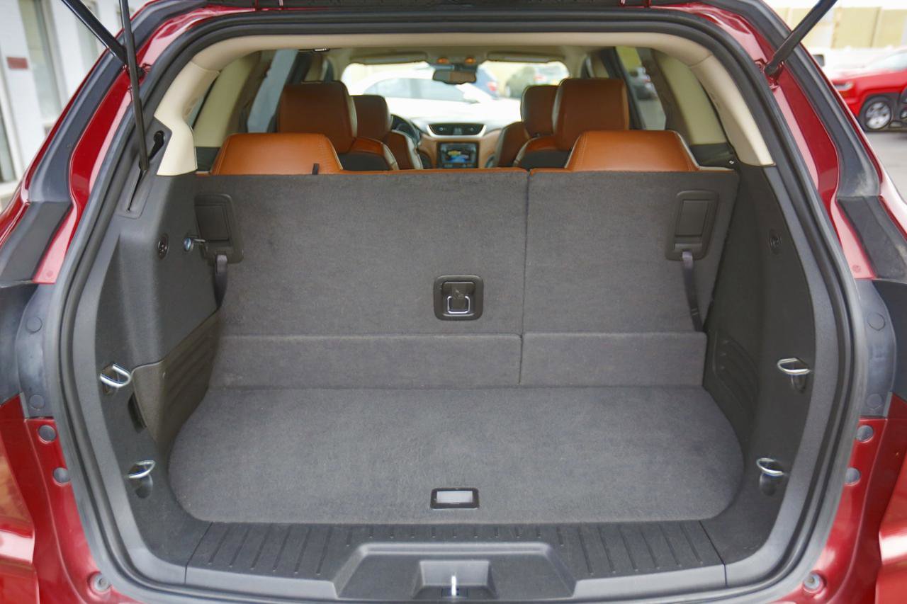Used 2016 Chevrolet Traverse LTZ image 12