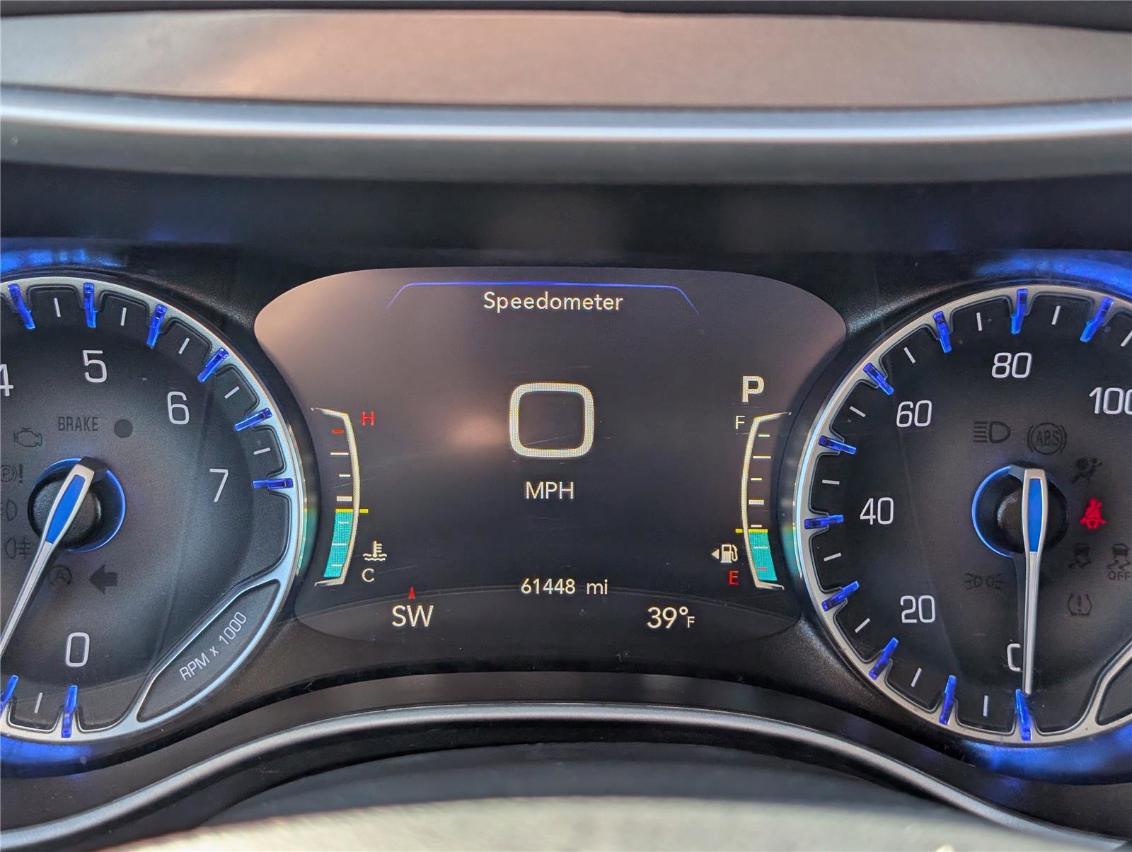 Used 2024 Chrysler Pacifica Touring-L image 29