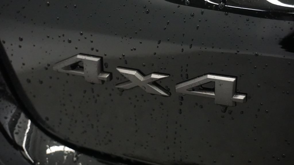 New 2026 Jeep Compass Latitude AWD/4WD image 21