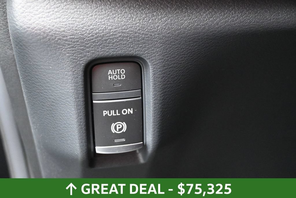 Used 2026 Nissan Armada NISMO AWD/4WD image 32