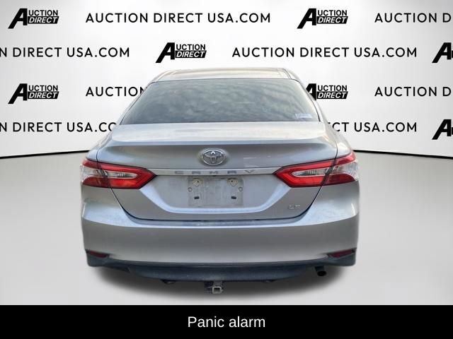 Used 2018 Toyota Camry LE FWD image 11