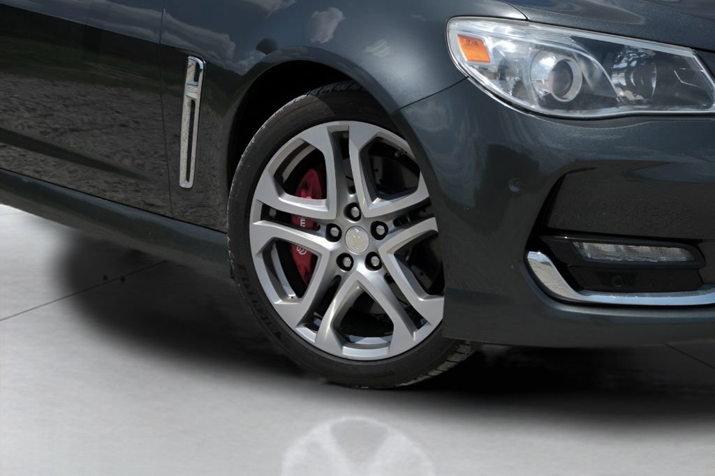 Used 2017 Chevrolet SS RWD image 40