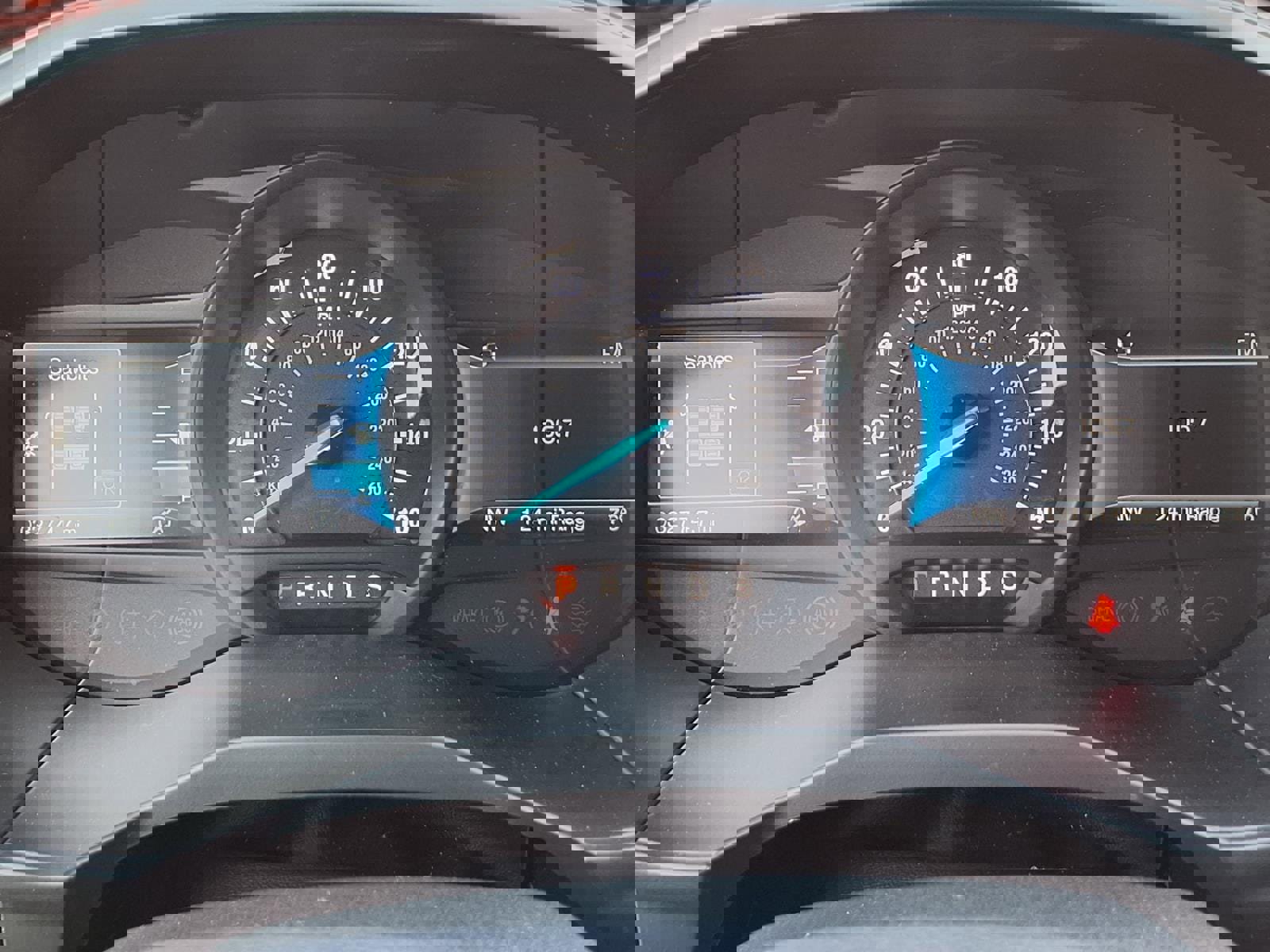 Certified 2022 Ford Edge ST-Line w/ Cargo Accessory Package AWD/4WD image 17