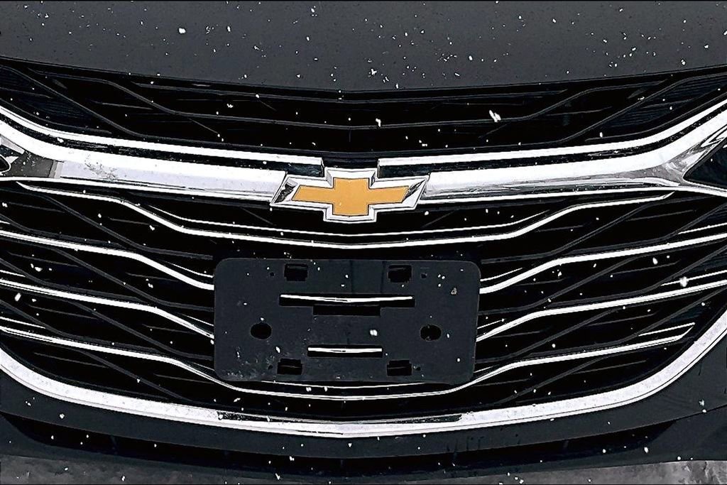 Used 2023 Chevrolet Malibu LT image 31