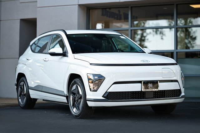 Used 2024 Hyundai Kona SEL FWD image 1