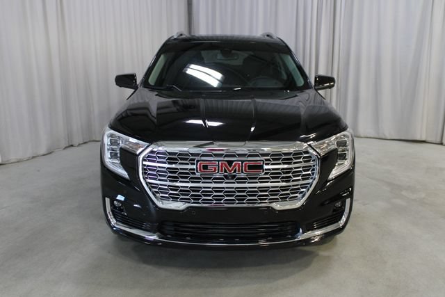 Used 2023 GMC Terrain Denali w/ Denali Premium Package AWD/4WD image 29
