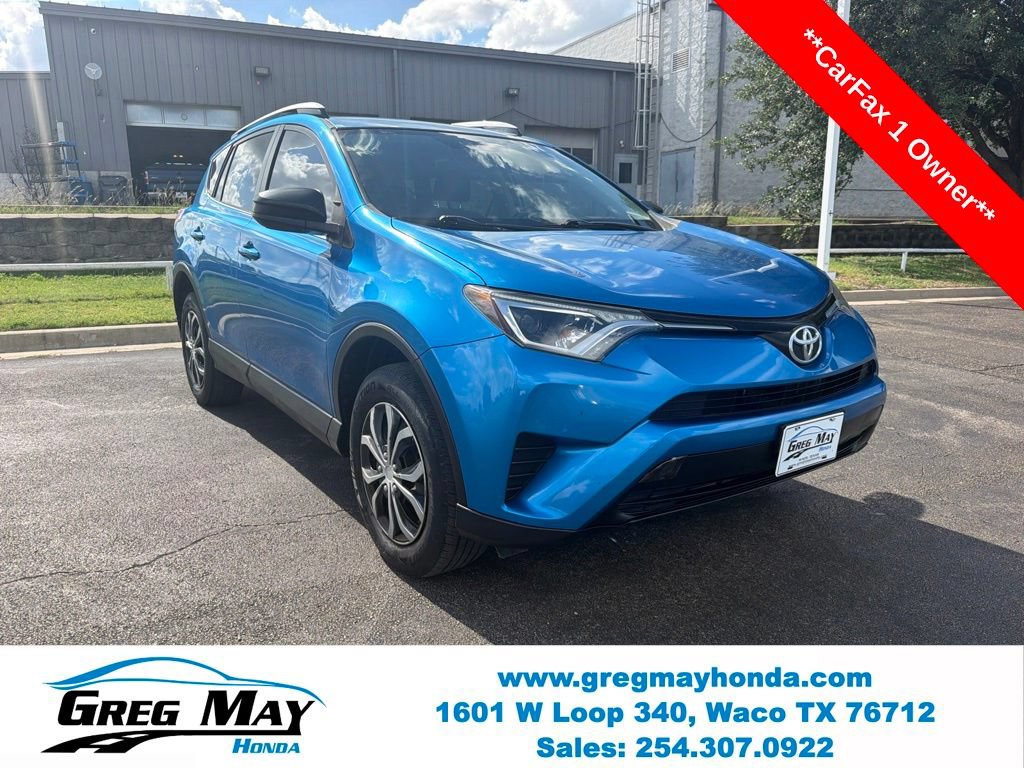 Used 2016 Toyota RAV4 LE FWD image 1