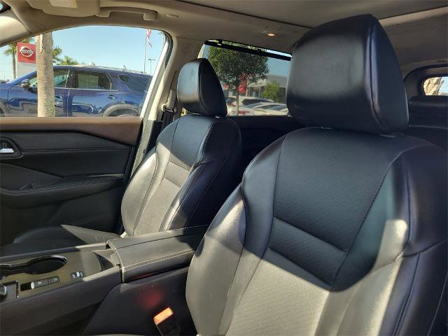 Certified 2023 Nissan Rogue SV w/ SV Premium B Package image 22