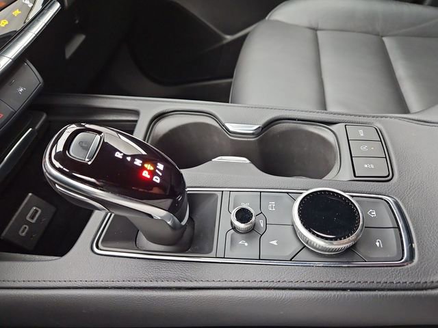 Certified 2025 Cadillac XT4 Premium Luxury image 19