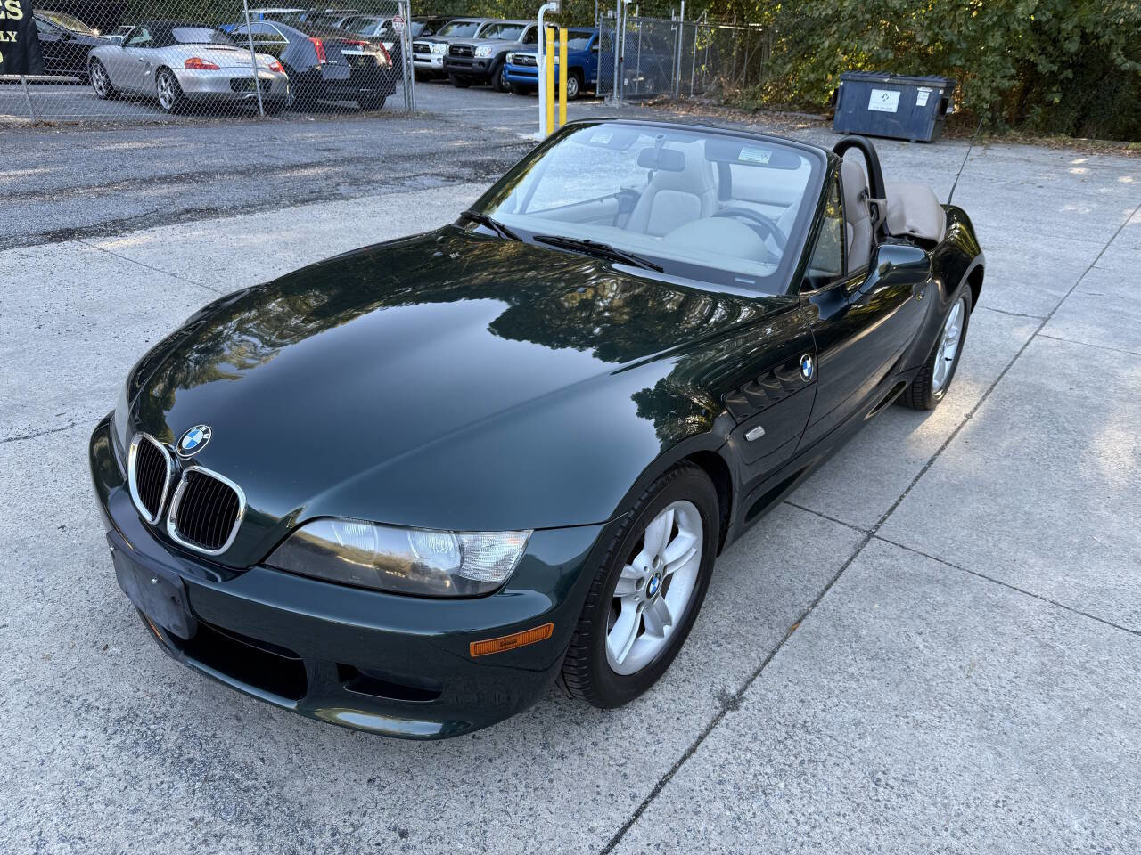 Used 2000 BMW Z3 2.5i image 4