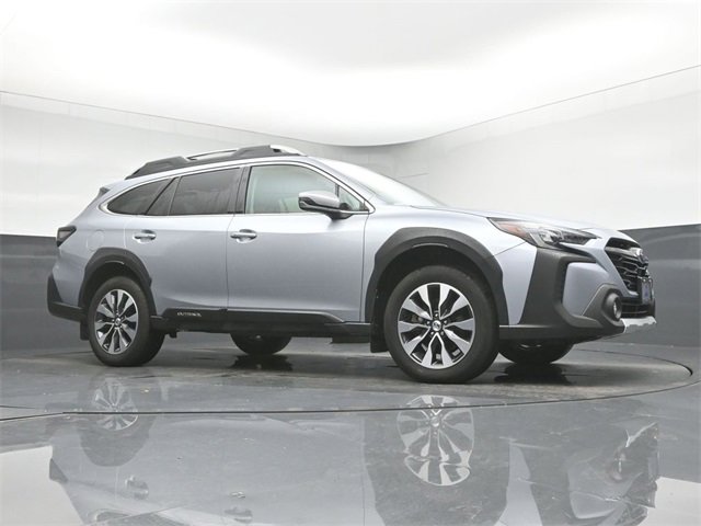 Used 2023 Subaru Outback Touring XT image 35