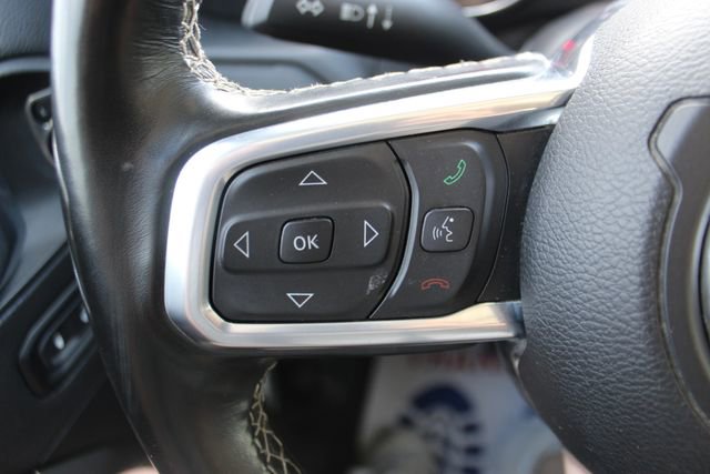 Used 2021 Jeep Gladiator Overland AWD/4WD image 14