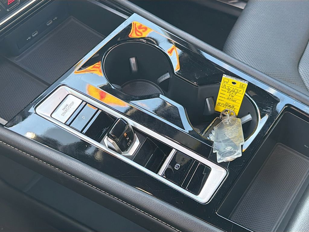 Used 2024 Volkswagen Atlas Cross Sport SE image 29