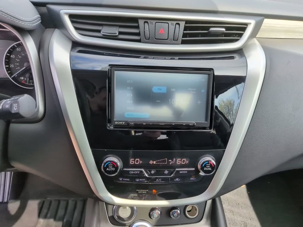 Used 2016 Nissan Murano Platinum w/ Platinum Technology Package image 28