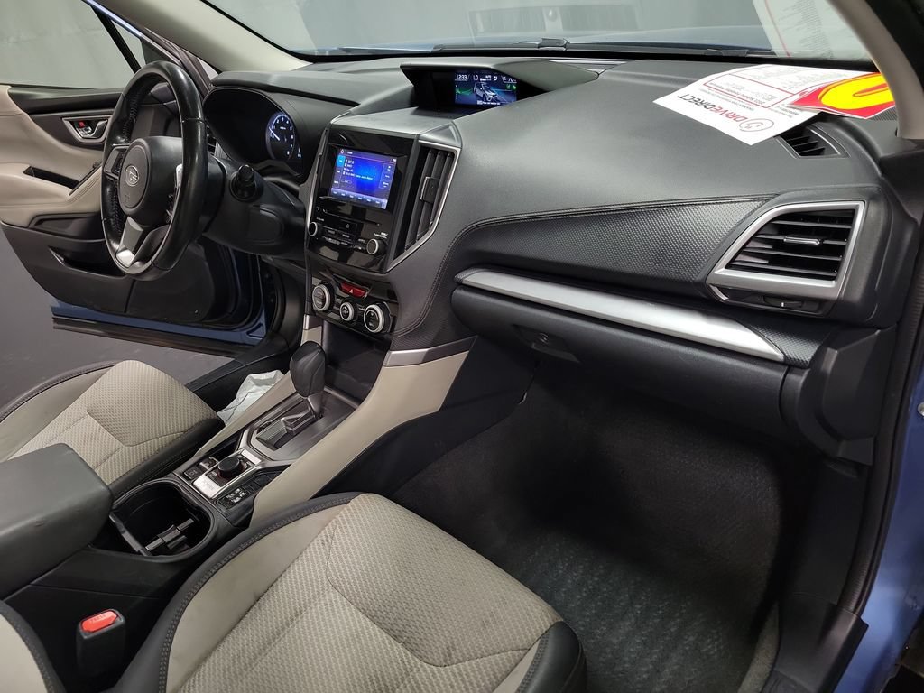 Used 2021 Subaru Forester Premium AWD/4WD image 23
