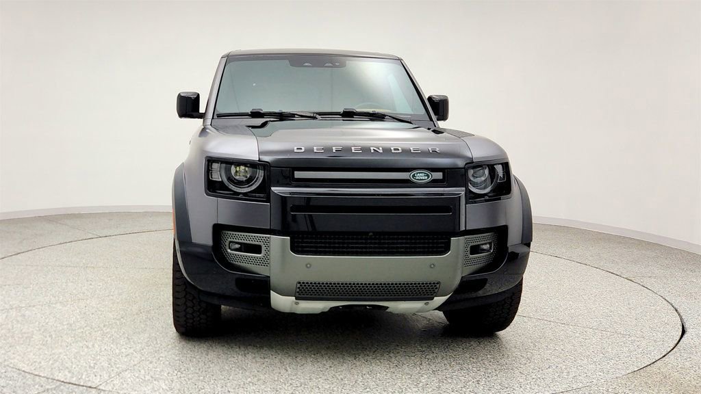 Used 2022 Land Rover Defender 110 X image 2