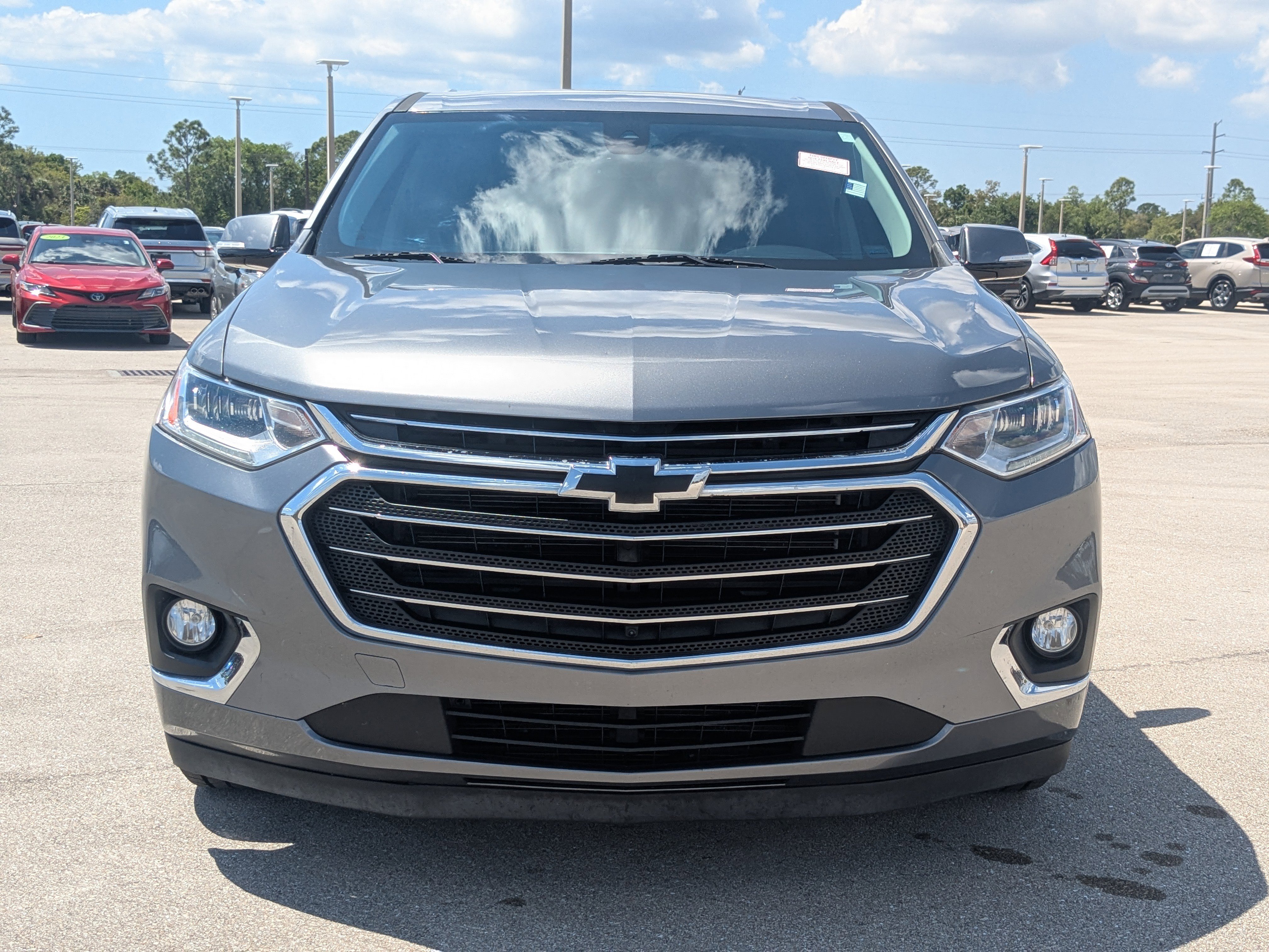 Used 2019 Chevrolet Traverse Premier w/ Driver Confidence II Package image 3