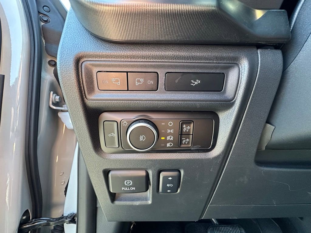 Used 2024 Ford F150 Lariat w/ Equipment Group 502A High AWD/4WD image 4