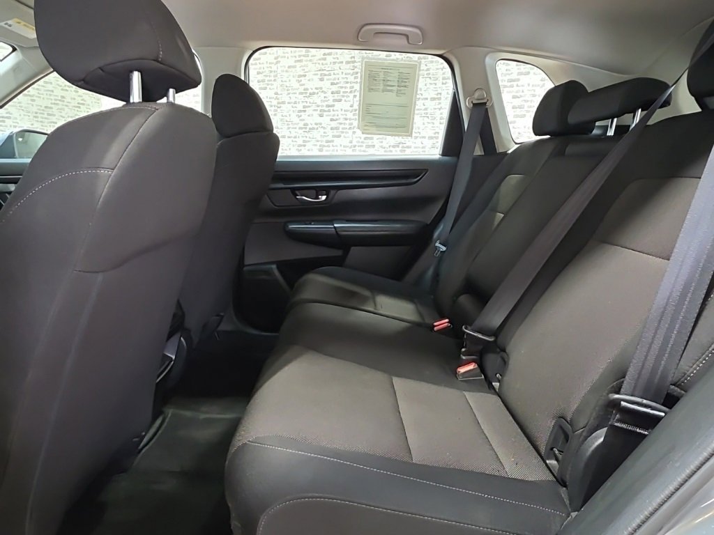 Used 2023 Honda CR-V LX image 13