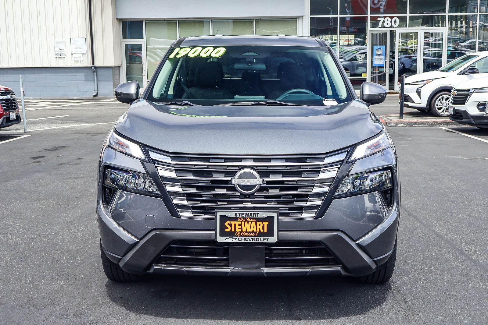 Used 2024 Nissan Rogue SV FWD image 16