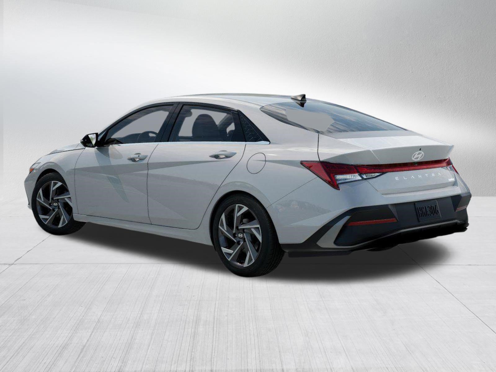 New 2026 Hyundai Elantra Limited image 5