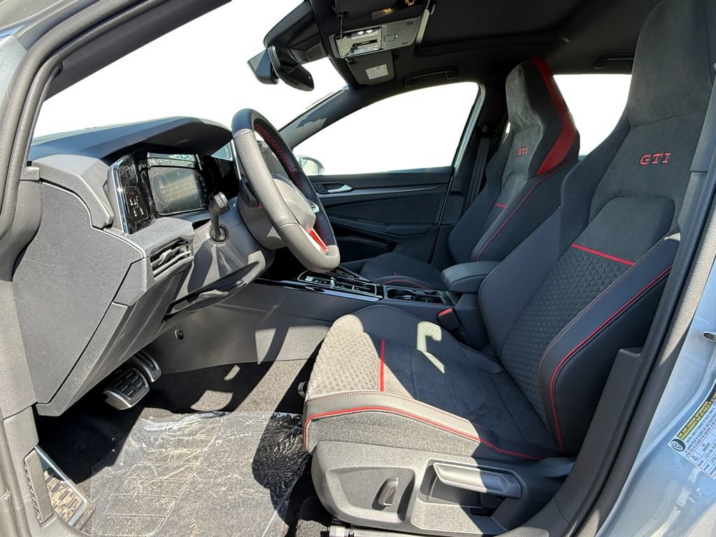 New 2026 Volkswagen GTI SE FWD image 9