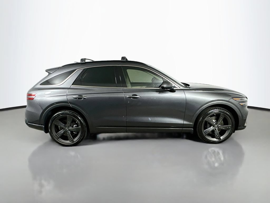 Used 2022 Genesis GV70 3.5T Sport w/ Sport Prestige Package AWD/4WD image 7