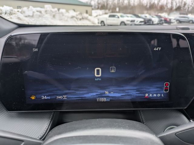 Used 2025 Chevrolet Equinox LT w/ Convenience Package II image 18