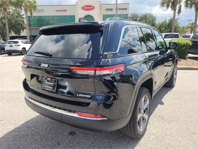 New 2025 Jeep Grand Cherokee Limited w/ Trailer Tow Package image 11