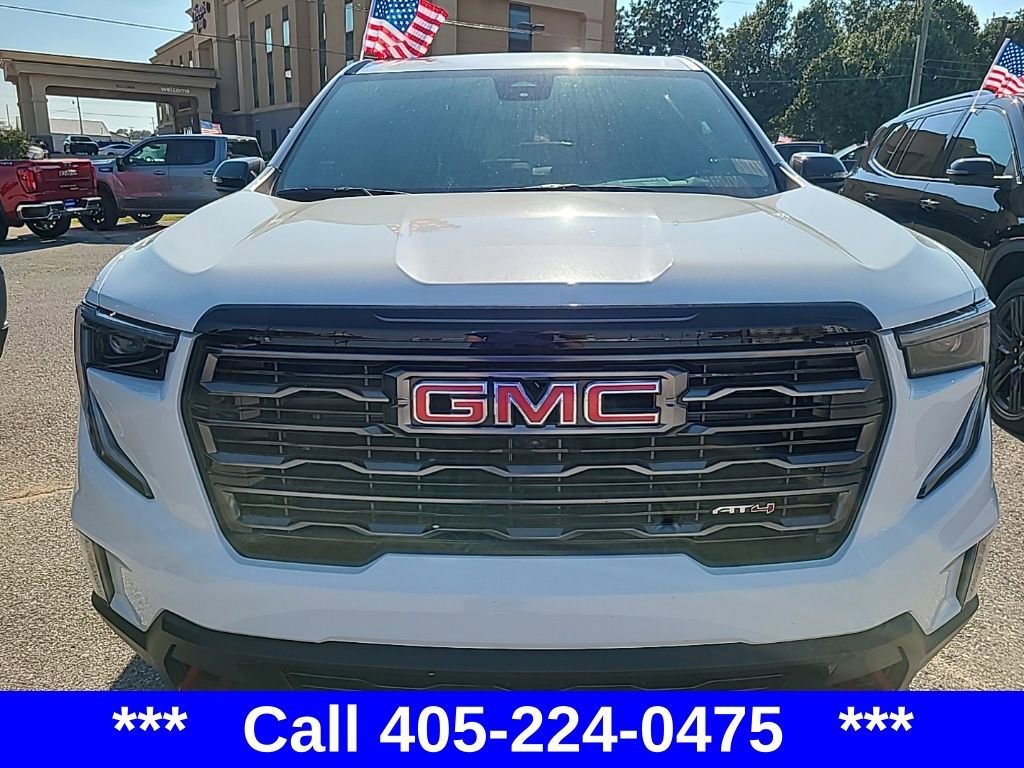 New 2026 GMC Acadia AT4 w/ LPO, Floor Liner Package image 15