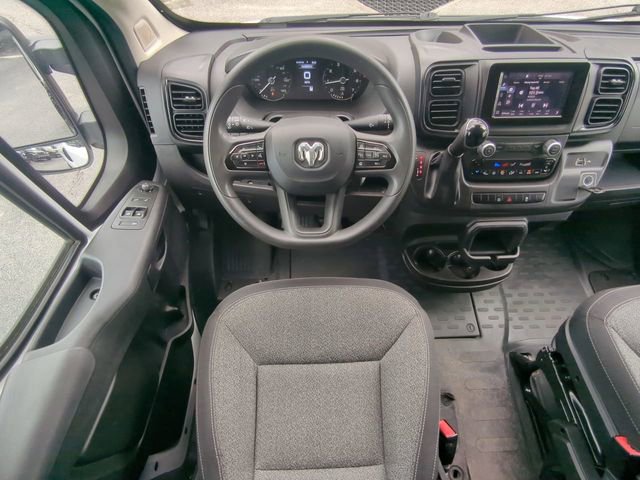 Used 2025 RAM ProMaster 2500 w/ Convenience Group image 17