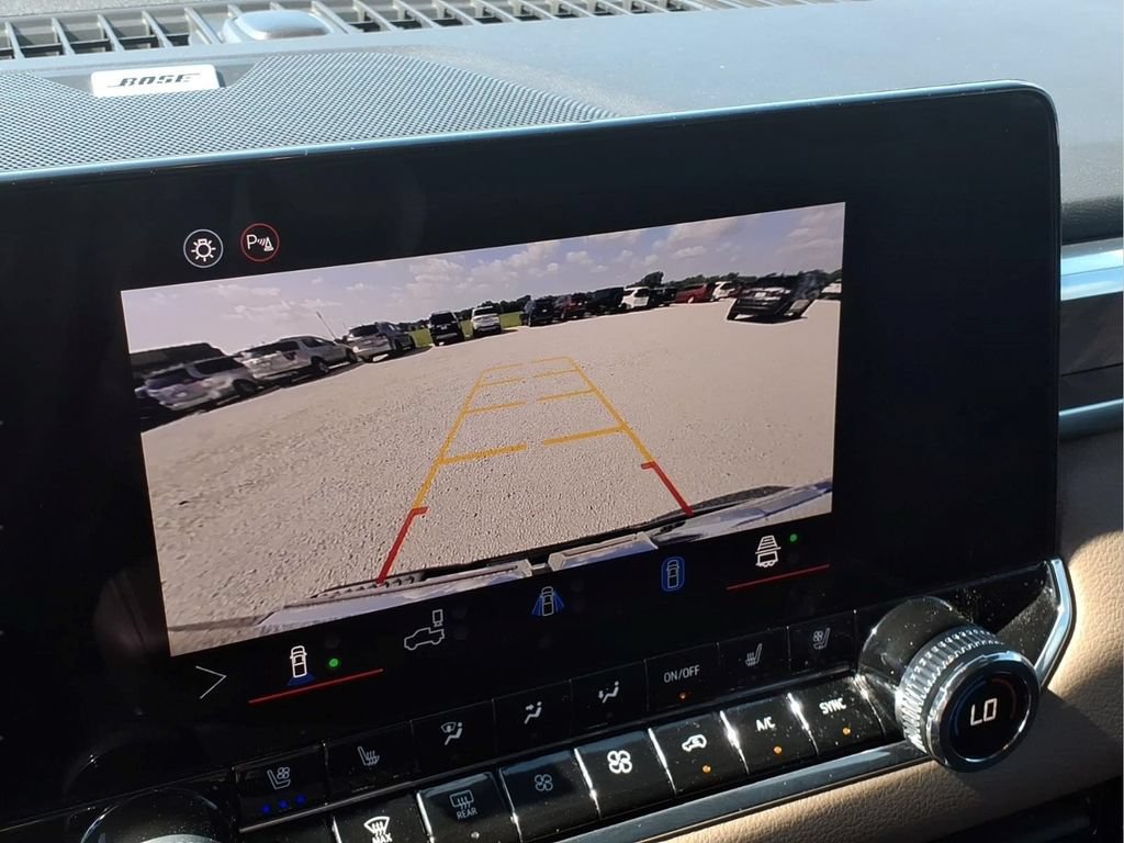 Used 2024 GMC Canyon Denali AWD/4WD image 10