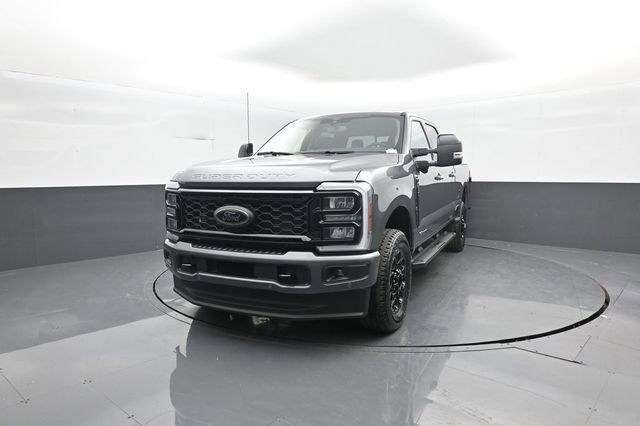 New 2026 Ford F350 Lariat w/ Black Appearance Package AWD/4WD image 3