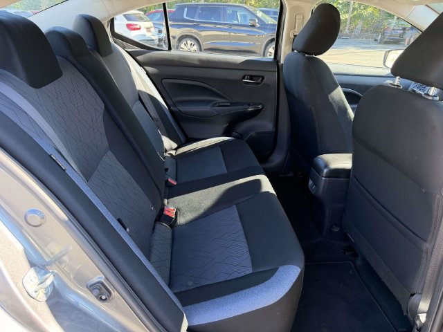 Used 2024 Nissan Versa SV FWD image 13