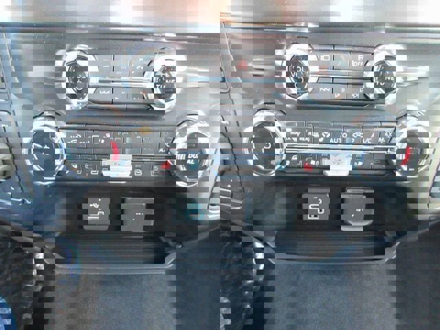 New 2026 Ford F350 Lariat w/ Black Appearance Package image 22