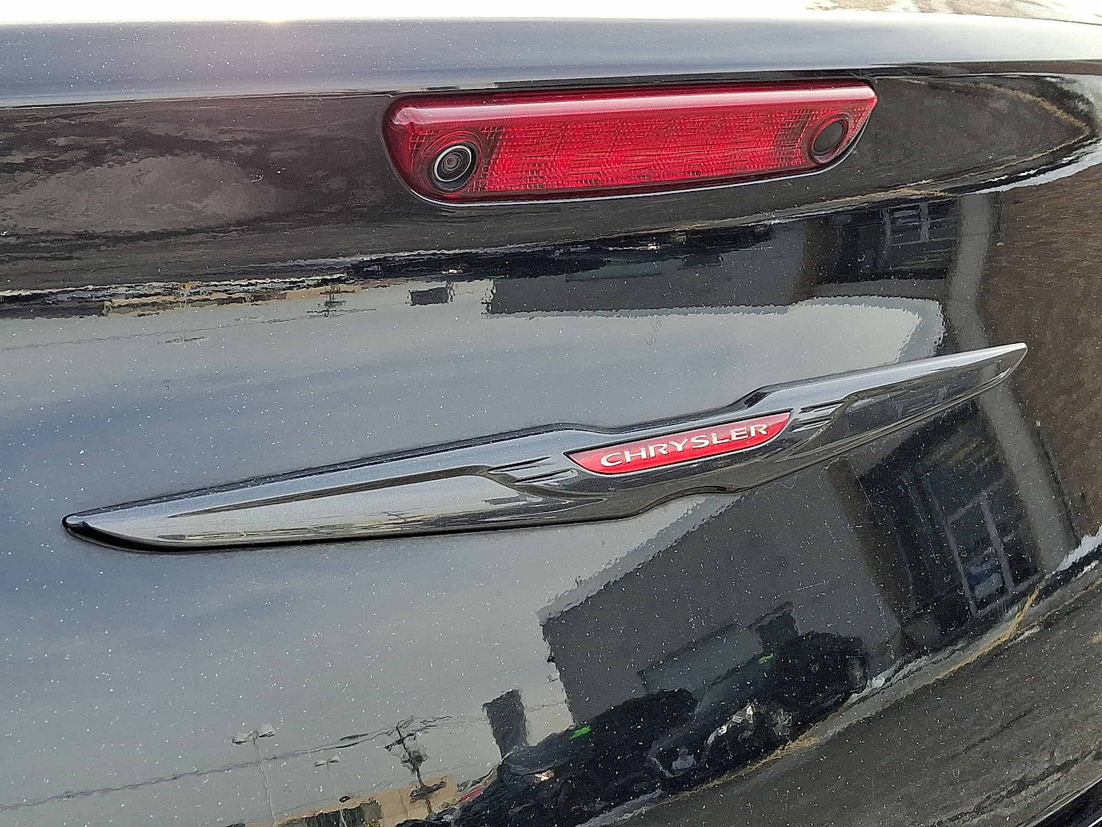 Certified 2023 Chrysler 300 S image 30