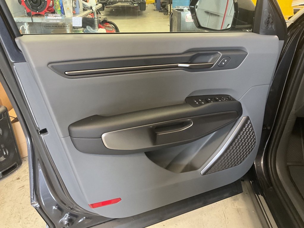 New 2026 Kia EV9 Light image 9