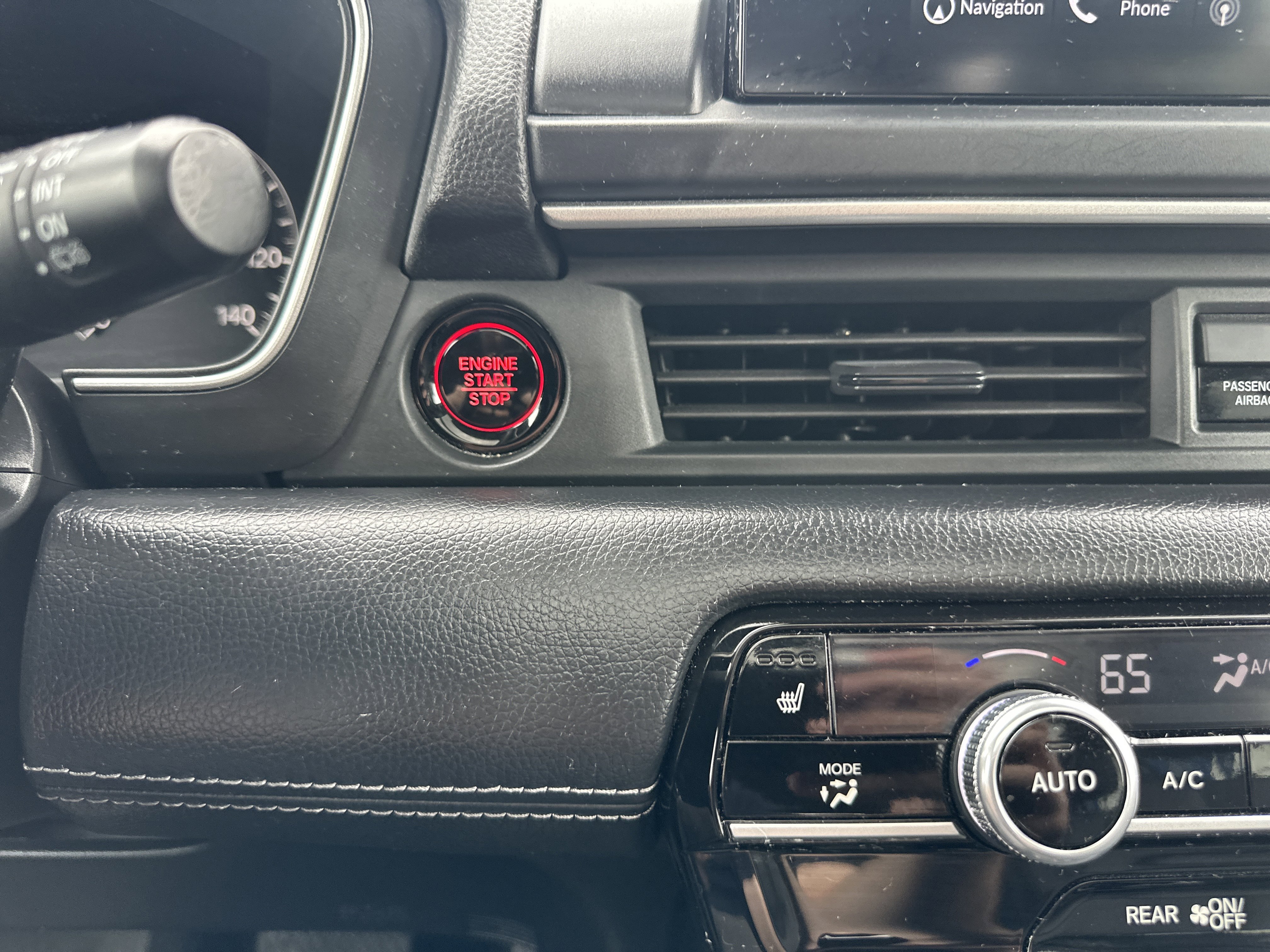 Certified 2023 Honda Pilot Touring image 25