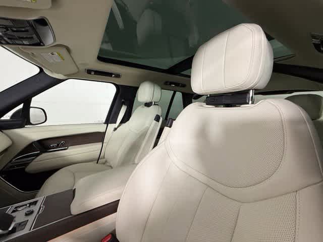New 2027 Land Rover Range Rover SE AWD/4WD image 5