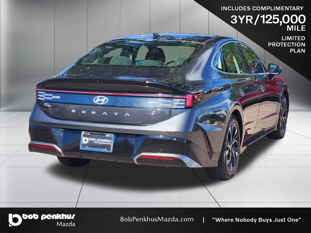 Used 2025 Hyundai Sonata SEL FWD image 25