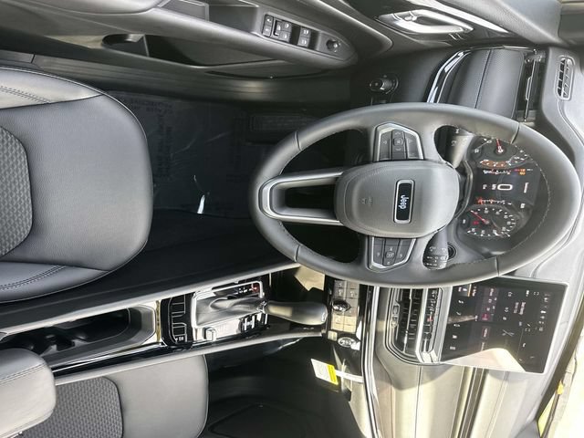 New 2026 Jeep Compass Latitude AWD/4WD image 26