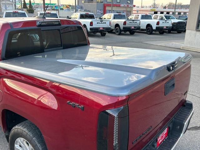 Used 2018 GMC Canyon SLT w/ Driver Alert Package image 11