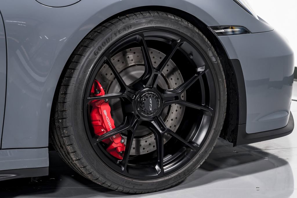 Used 2024 Porsche 911 GT3 RWD image 44