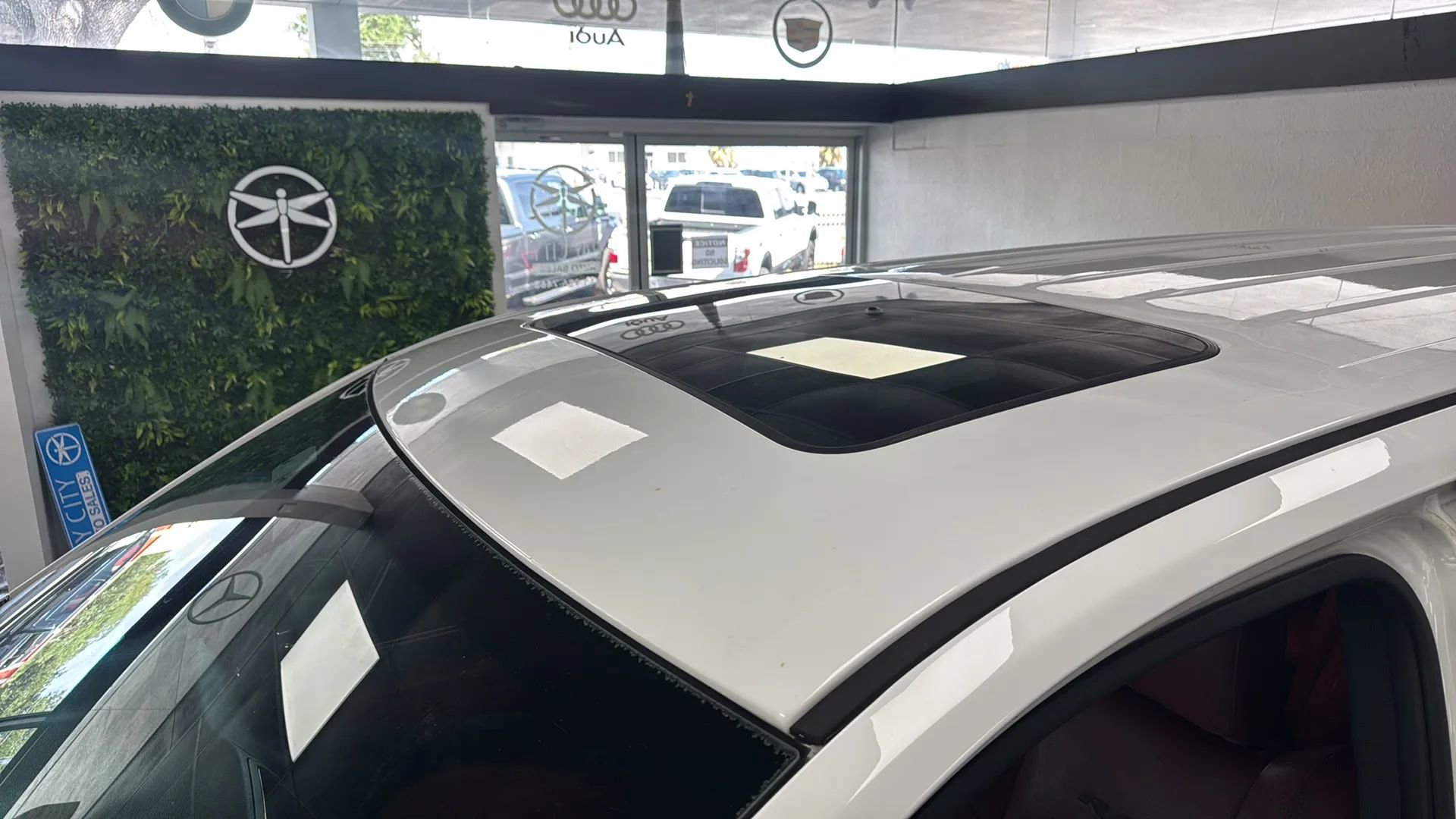 Used 2015 Dodge Durango R/T w/ Technology Group RWD image 55