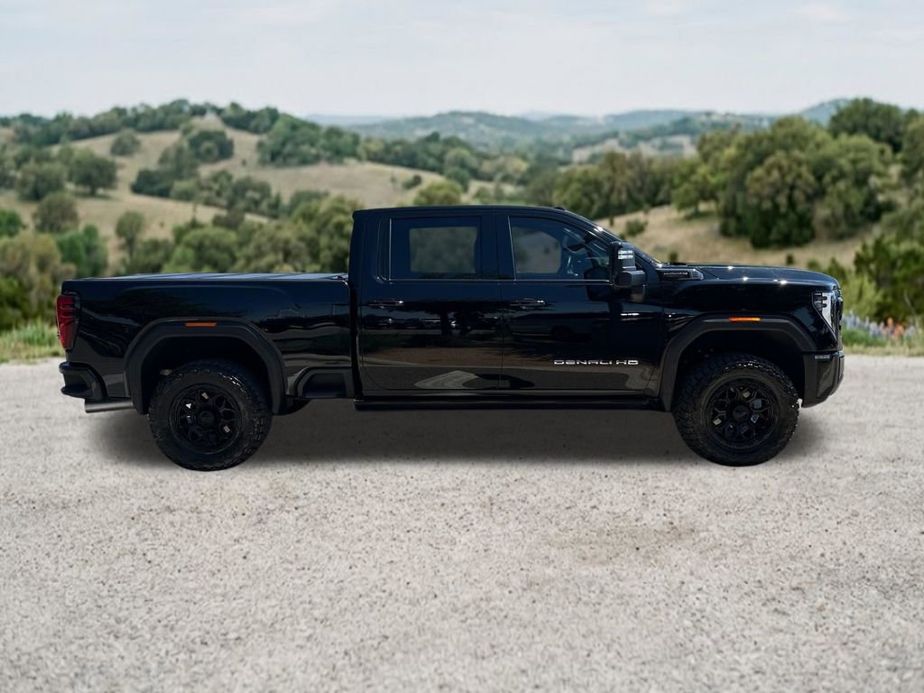 Used 2026 GMC Sierra 2500 Denali Ultimate AWD/4WD image 13